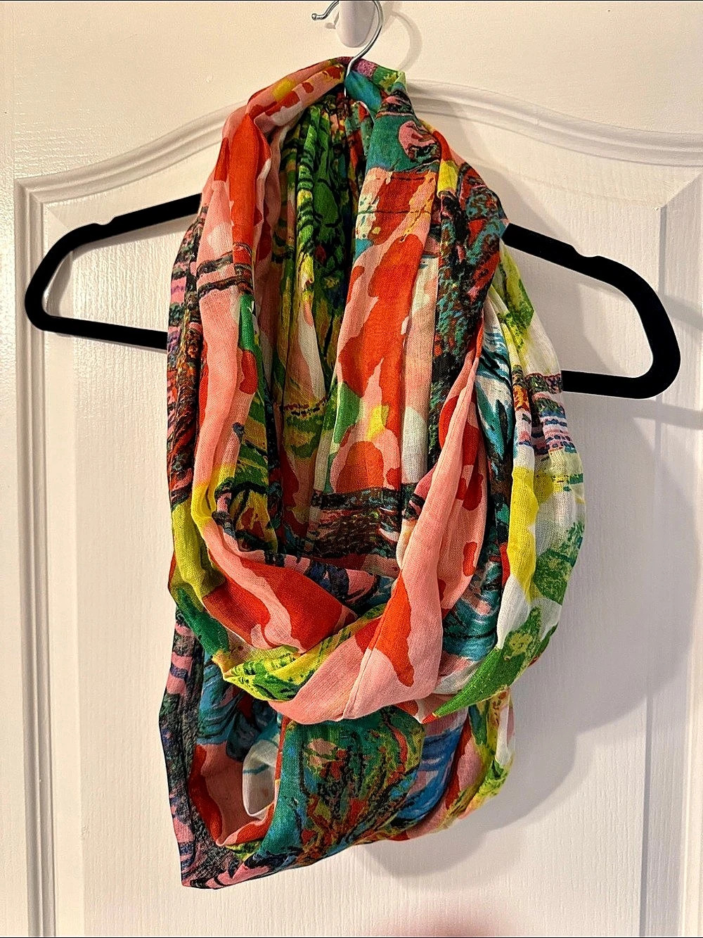 Multicolor Abstract Loop Scarf Like New